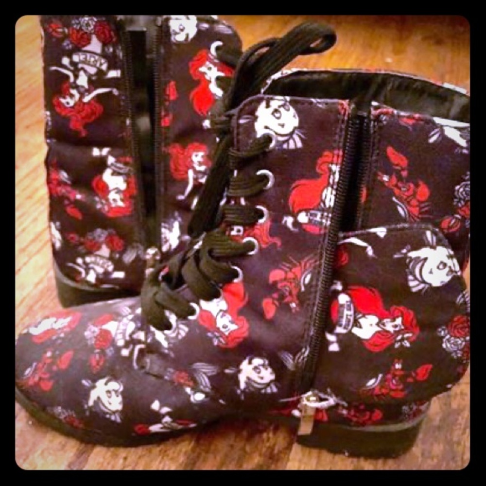 Ariel Combat Boots